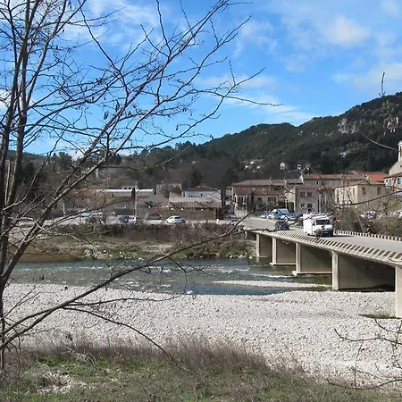 Апартаменты Route De Nimes *